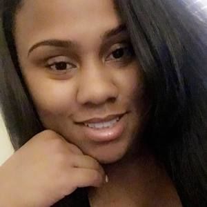 Meet your Posher, Rael